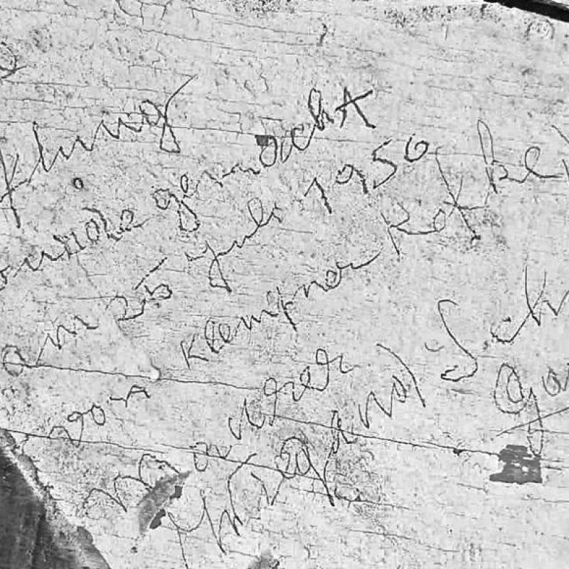 encontrado-manuscrito-de-1956-numa-t-bua-de-um-dos-fechamentos-das-cambotas-da-igreja